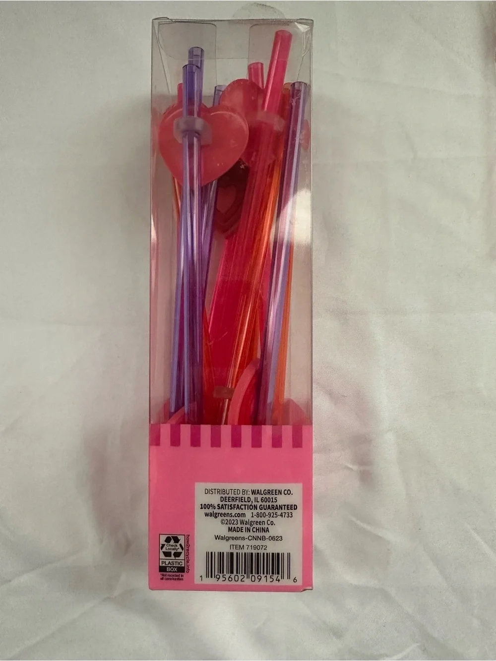 Hallmark Valentines Day Party Bundle Gift Bags Favor Sacks Straws Zipper Bags